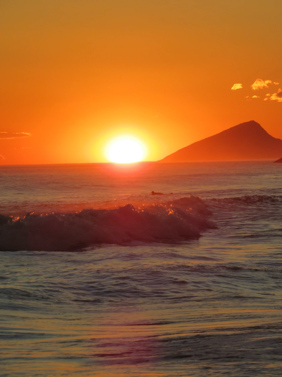 Pôr do sol em Maresias, 26 de novembro de 2021