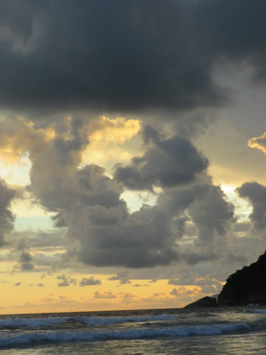 Pôr do sol em Maresias, 18 de fevereiro de 2022