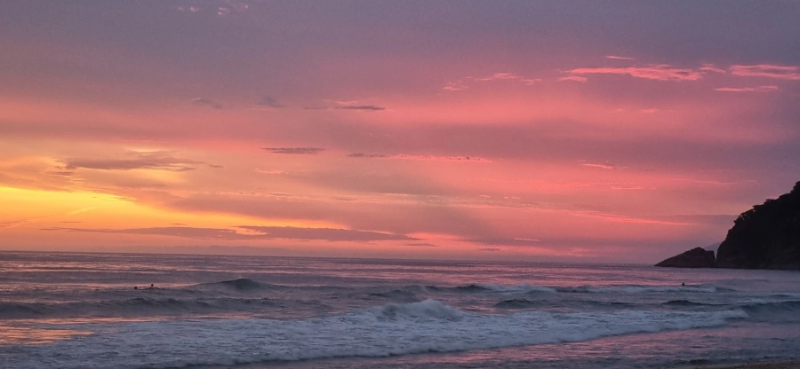 Pôr do sol em Maresias, 2 de dezembro de 2022