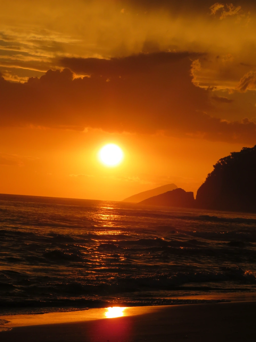 Pôr do sol em Maresias, 30 de novembro de 2021