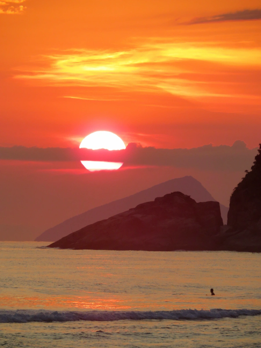 Pôr do sol em Maresias, 18 de janeiro de 2022