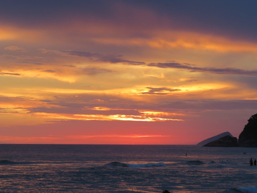 Pôr do sol em Maresias, 2 de janeiro de 2022