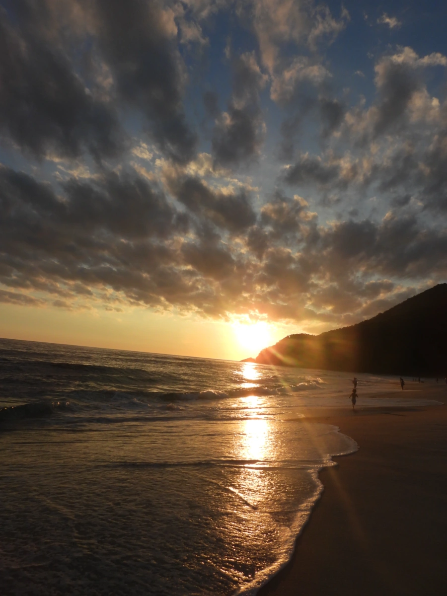 Pôr do sol em Maresias, 30 de novembro de 2023