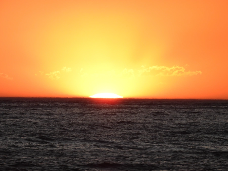 Pôr do sol em Maresias, 10 de dezembro de 2025