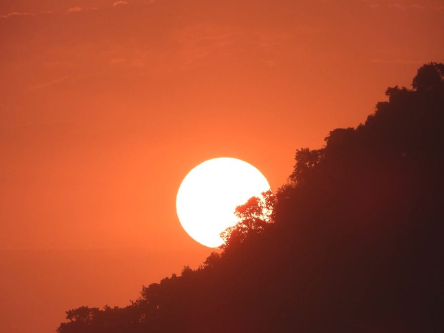 Pôr do sol em Maresias, 12 de novembro de 2023