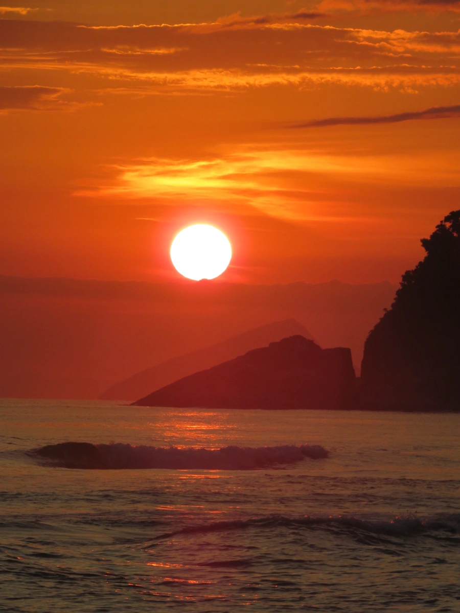 Pôr do sol em Maresias, 18 de janeiro de 2022