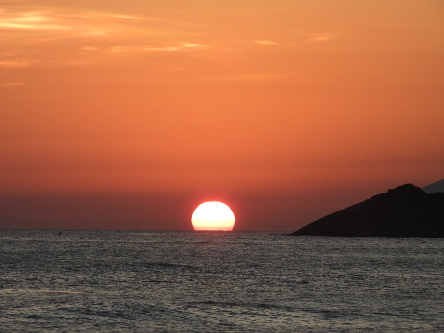 Pôr do sol em Maresias, 2 de dezembro de 2023